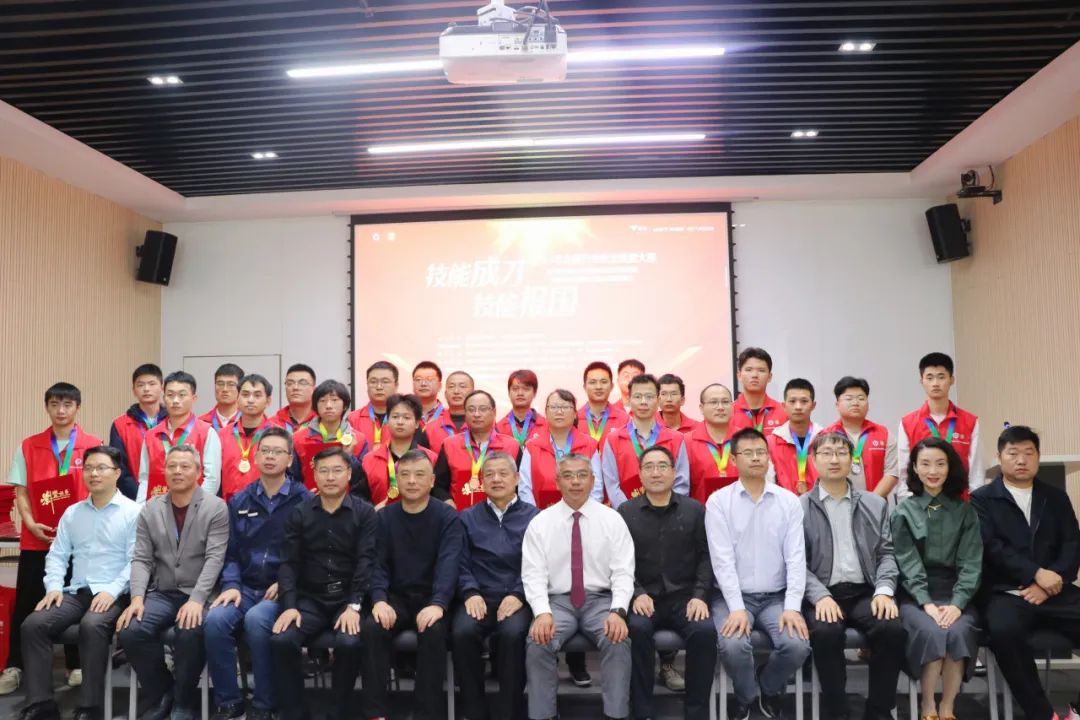 1701761048922267.jpg 7.jpg